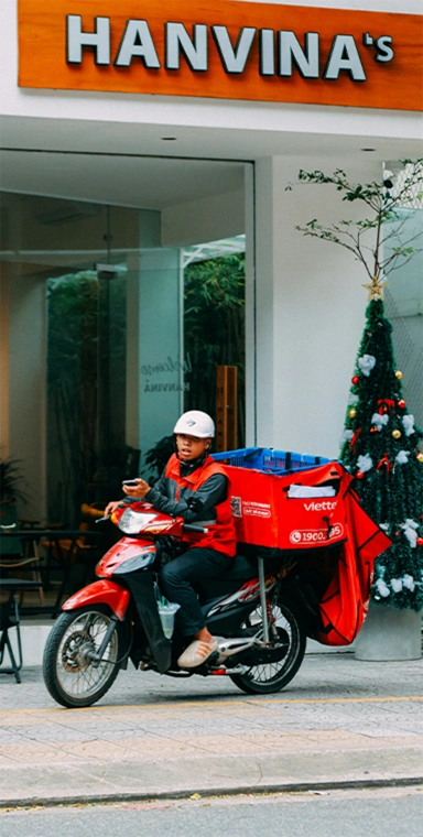 MOTORCYCLE-DELIVERY